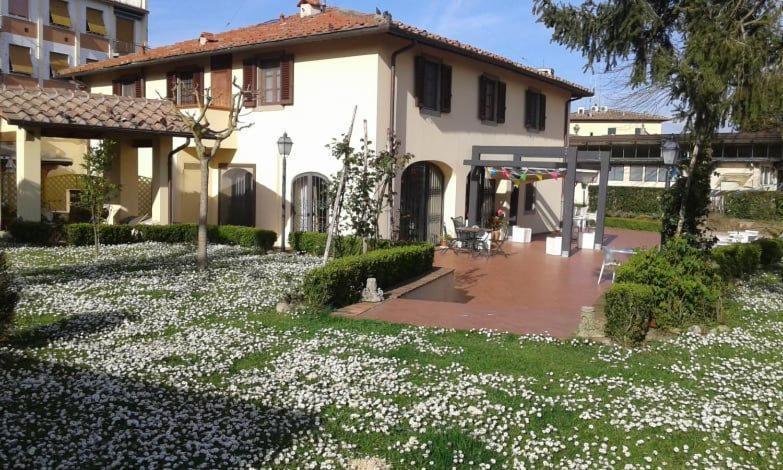 Bed and Breakfast Casale Dei Cento Acri Florencia Exterior foto