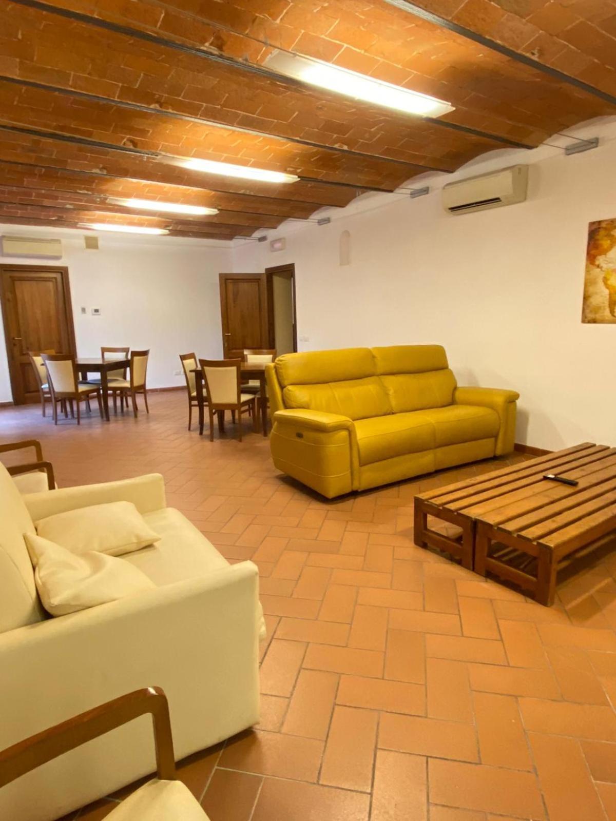 Bed and Breakfast Casale Dei Cento Acri Florencia Exterior foto