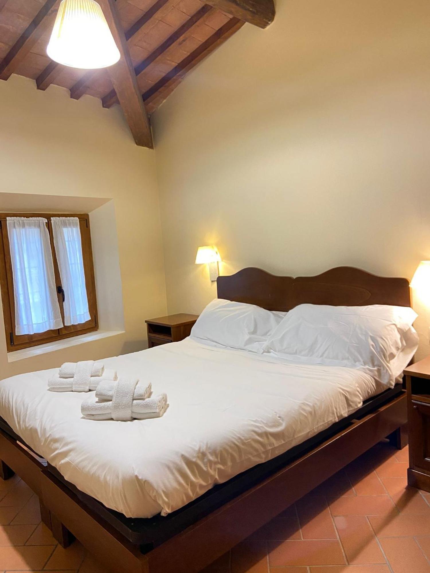 Bed and Breakfast Casale Dei Cento Acri Florencia Exterior foto