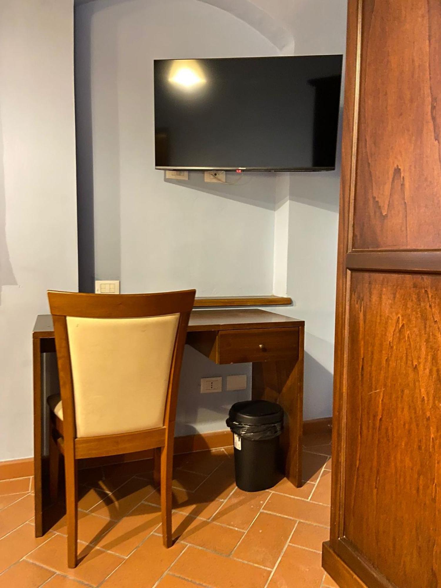 Bed and Breakfast Casale Dei Cento Acri Florencia Exterior foto