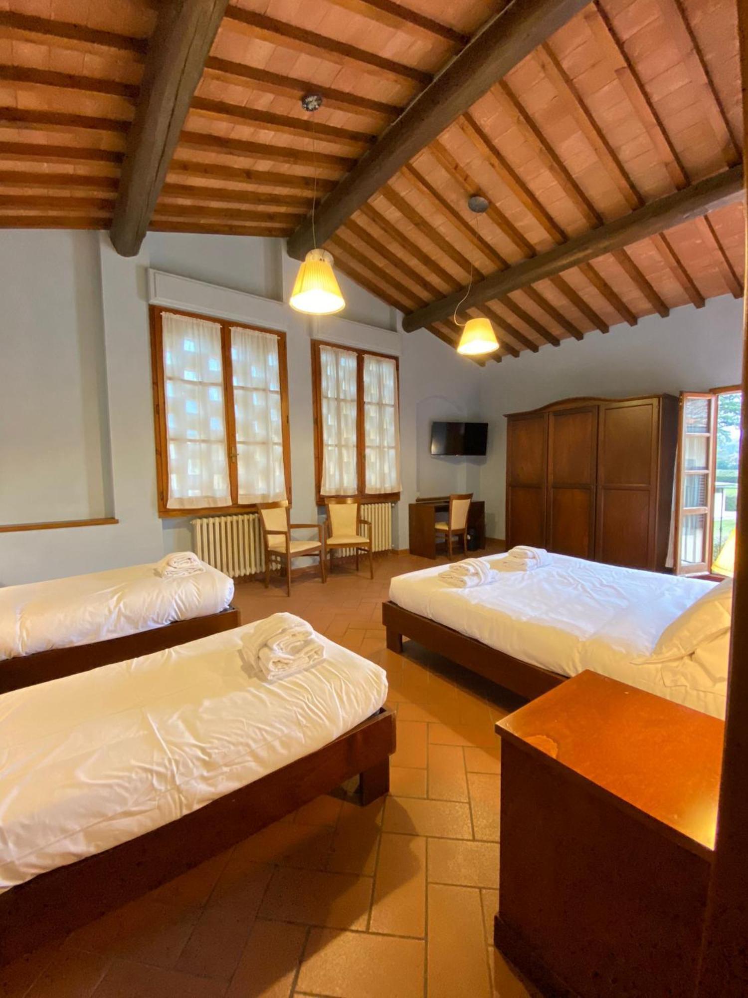 Bed and Breakfast Casale Dei Cento Acri Florencia Exterior foto