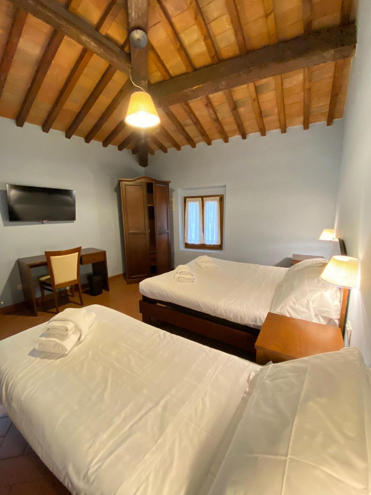 Bed and Breakfast Casale Dei Cento Acri Florencia Exterior foto